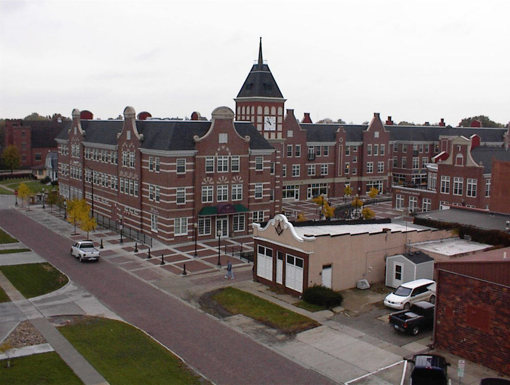 Royal Amsterdam Hotel Pella Bagian luar foto